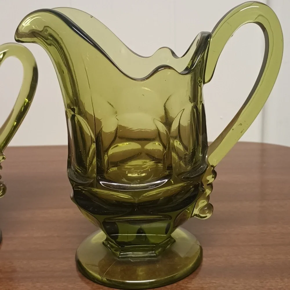 Vintage Fostoria Green Glass Sugar and Creamer Set - Picture 2 of 4
